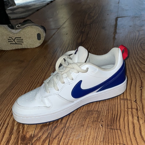 I need money for bills - Picture 5 of 5